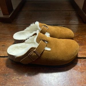 Birkenstock Boston shearling clogs